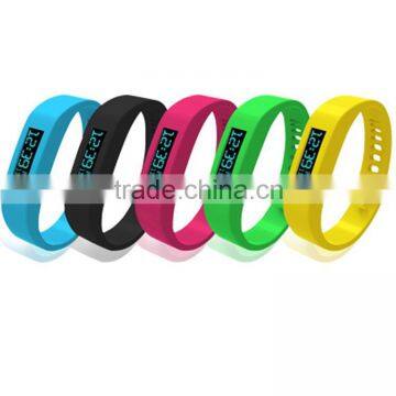 2015 intelligent smart bluetooth bracelet