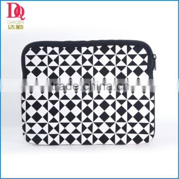 Hot! Fancy Black and White Design Laptop Bag for Ladies