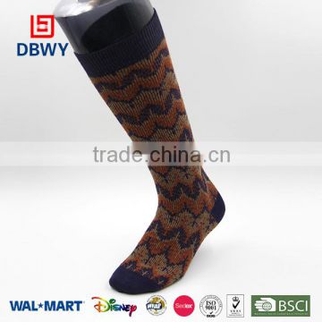 Custom man smart wool socks hand knitted wool socks