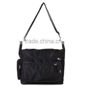 Mens School Messenger Nylon Bag With Customers Logo in Guangzhou photo-3