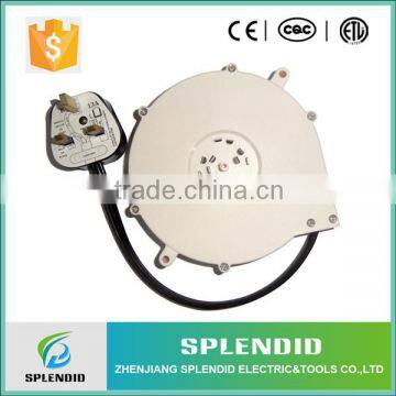 Male to male retractable power extension cord