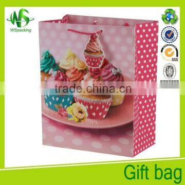 Cheap paper bags Cake carrier bags gift bags wholesale