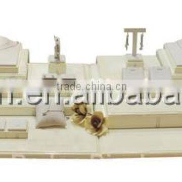 Factory Price Custom Size And Color Suede And MDF Jewelry Ring Counter Showcase Trays With Foam Slot