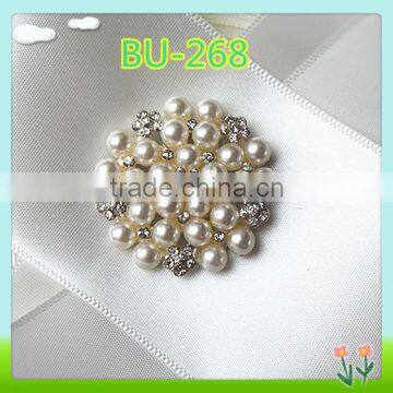 2016 fashion sale Wholesale white decorative pearl button