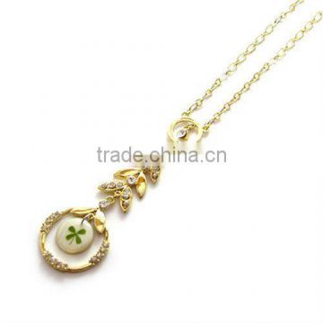 Green four leaf clover lucky necklace