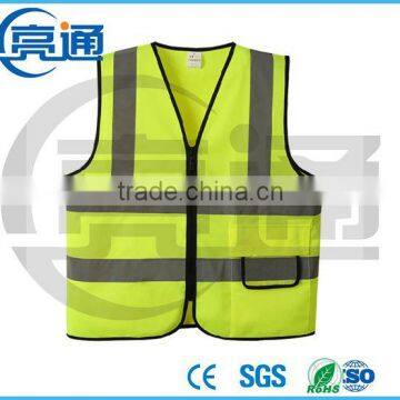 2 Pockets Neon Green Safety Vest with Reflective Strips ANSI/ISEA Medium