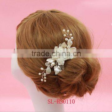 Stunning Clear Crystal Flower and Leaves Pearls Wedding Hair Comb Bridal Hair accessorie can be gold or silver plated