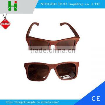 Charming eco-friendly wood sunglasses with custom logo