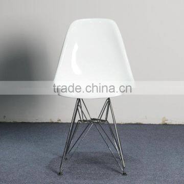 Eiffel Fiberglass Side Chair Replica