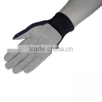 Hot selling waterproof sport hand protection gloves