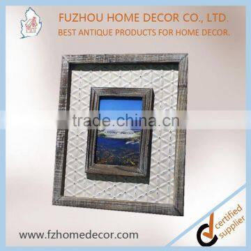 Promotional 4x6" Distressed Wooden Photo Frame With Metal Pattern Decor for Home Use photo-3