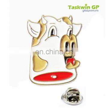 Custom cheap lapel pins with butterfly clutch/Cartoon pig shape funny design metal pin