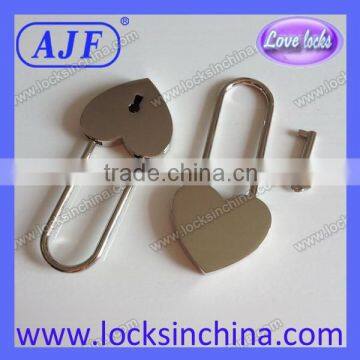 AJF Long Shackle Lover's Heart Shape Lock for Valentines Day Promotional Items photo-4