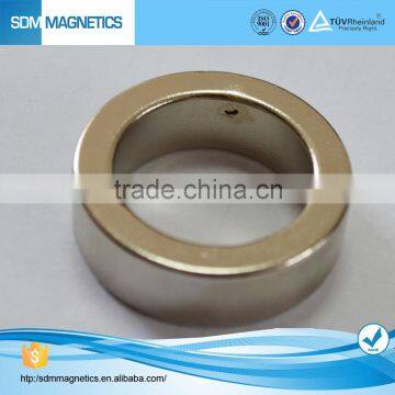 Round AlNiCo Magnets with Holes