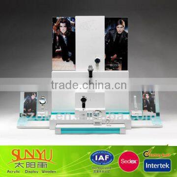 The International Famous Brand Acrylic Watch Showcase Display