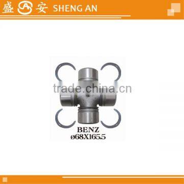 Universal joint universal joint cross universal bearing for BENZ size68*165.5