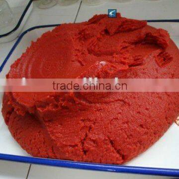 tinned tomato paste