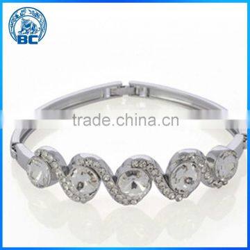 The New Style Of Luxury Bracelet Temperament Flash Diamond Bracelet Wave