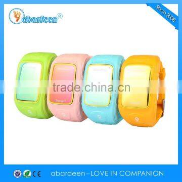 child tracker gps positioning and locating precisely with free online platform