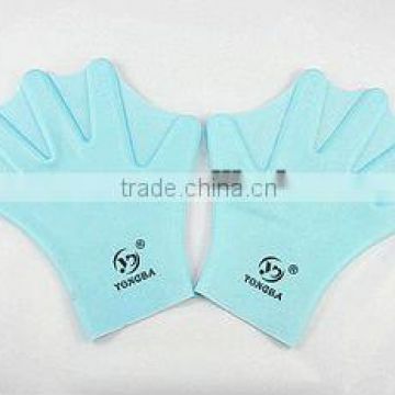 2013 Fashion Silicone Swimming Glove