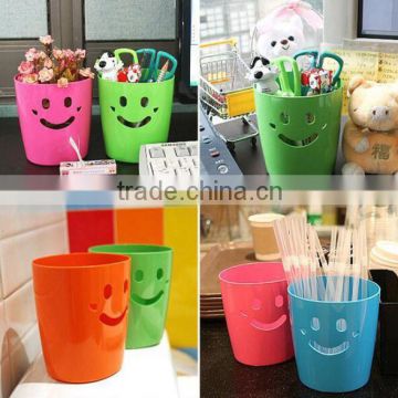 Factory price Desktop Storage barrel/mini collection desktop Trash barrels/Desktop waste basket Mould