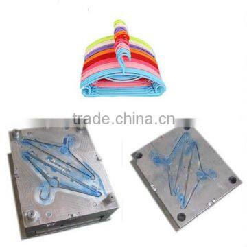 Plastic injection clothes hanger mould