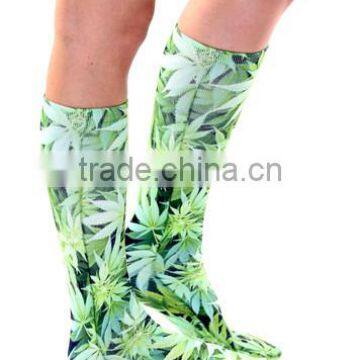 wholesale sublimated custom leaf weed socks