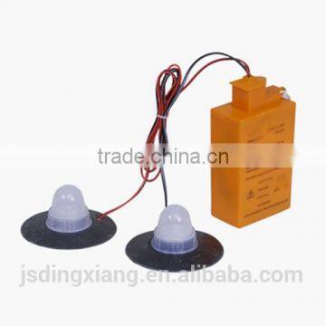 SOLAS Lithium Battery Life Raft Light photo-2