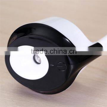 Latest Second Generation Car Aroma Humidifier Cool Ultrasonic Nanum Car Air Diffuser photo-4