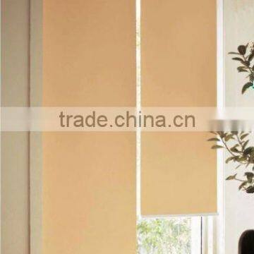 Spring roller blind curtain