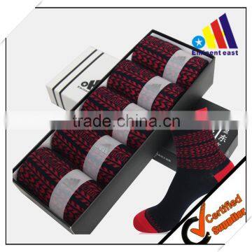 customized ethnic elements 100% cotton breathable men causal socks for wholsale