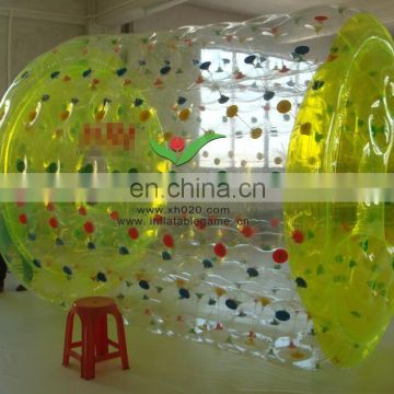 Roller clear roll inside inflatable ball