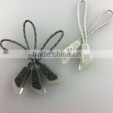 2014 Eco Friendly PVC Zip Puller in High Quality