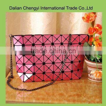Hot sale geometric scheme polyamide leisure shoulder bag