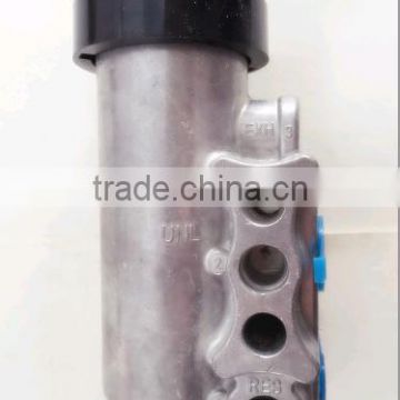 Hot Selling MC818718 Regulaor Valve For Truck Bus