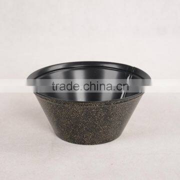 round and Serviceable tin box for wax