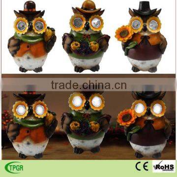 Polyresin owl Harvest Festival solar light for crafts