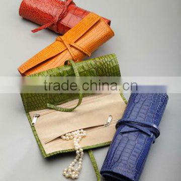 high quality travelling leather jewelry case with genuine suede ling