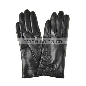 Fashion ladies sheepskin leather gloves with black bowknot cuff