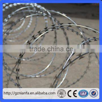 Heavy galvanized coil diameter 45-100cm BTO/CBT razor barbed wire (Guangzhou stock)