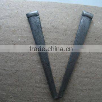 WEDGE CUT MASONRY NAILS photo-5