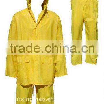 PVC/Poly/PVC Rain Suit