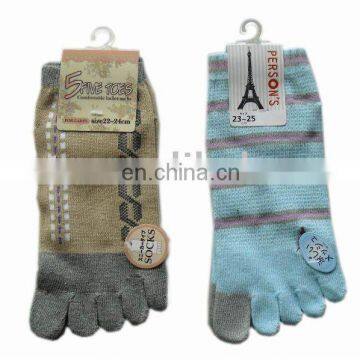 Acrylic knitted five toes socks
