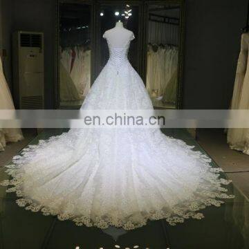 2017 Chins Supplier Sweetheart Long Lace Cathedral Loyal Train Wedding Dress for Bridal photo-4