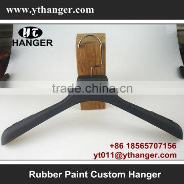 IMY-529 black jacket rubber hangers for wholesale