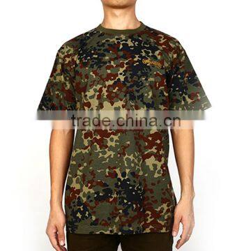 Green anti-wrinkle and breathable OEM Service camouflage man round neck t shirt