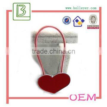 fashion metal custom keychain manufacturer