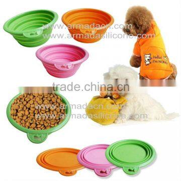 Portable and unbreakable silicone dog bowl for drinking/ feeding