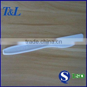 Weight 5g disposable food grade plastic knife cutlery with factory cheap price                        
                                                Quality Choice