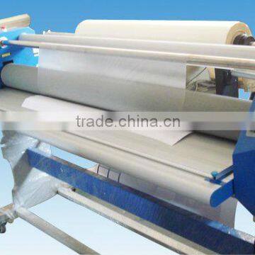 Hot roll laminating machine